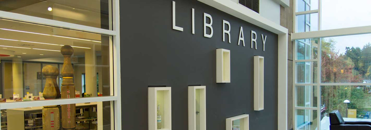Library sign outside of Interurban library