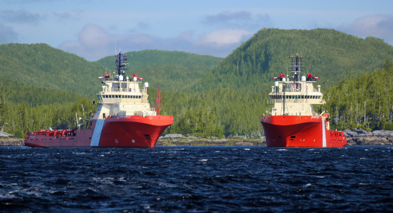 The ships Eagle and Raven in harbour.