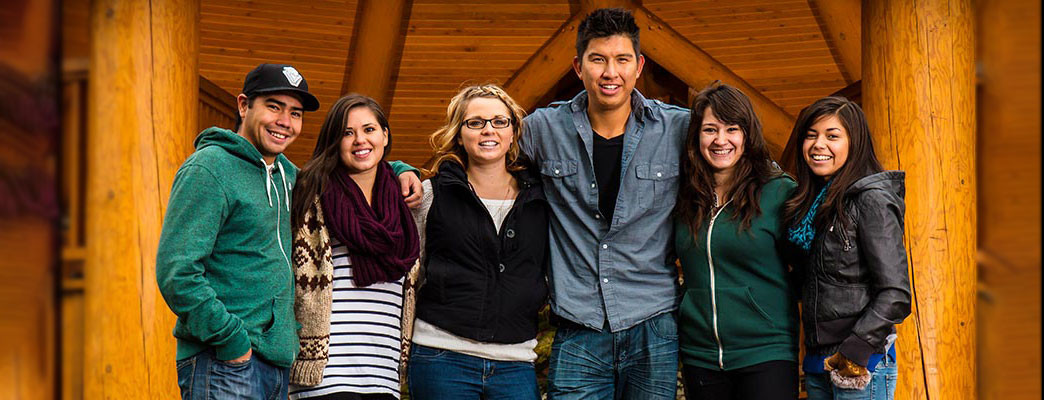 IECC Students in front of Na'tsa'maht