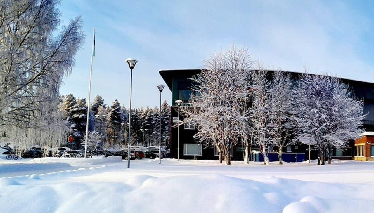 Kajaani University of Applied Sciences - snow covered campus. 