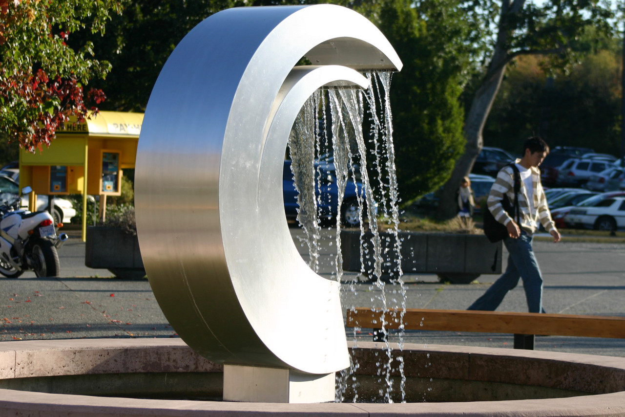 The Camosun Fountain