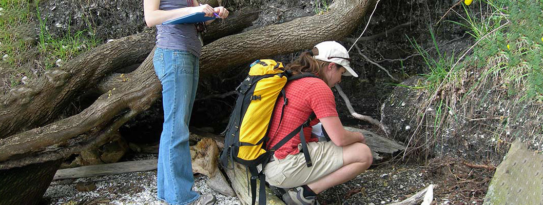 Archaeological Field Assistant students