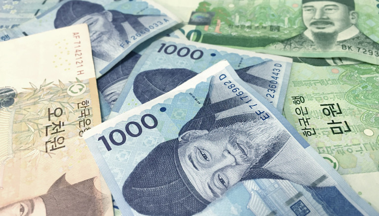 South Korean won currency notes